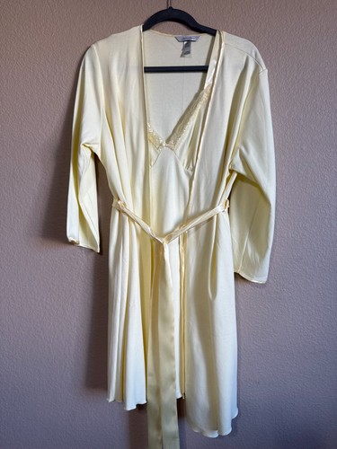 Delicates new vtg soft - soft, yellow
